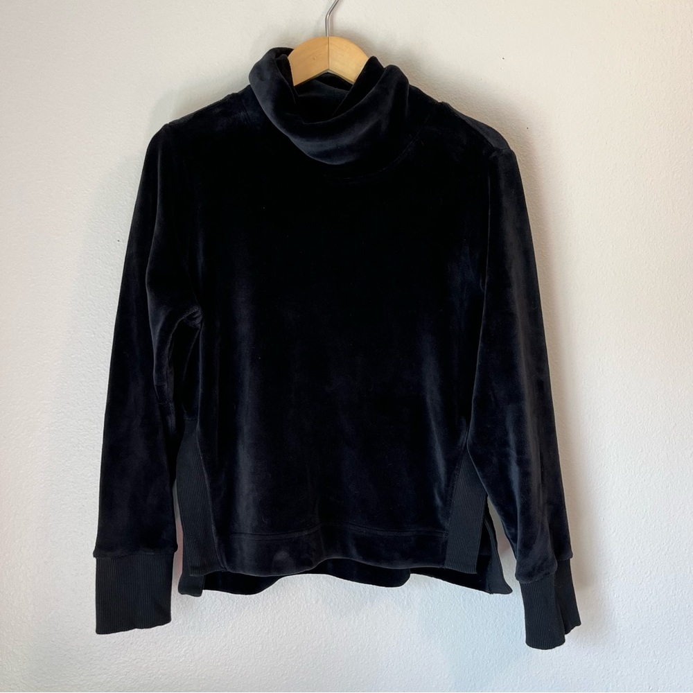 Athleta Double Cozy Karma Funnel Turtle Neck Fleece Sweatshirt Velour Velvet